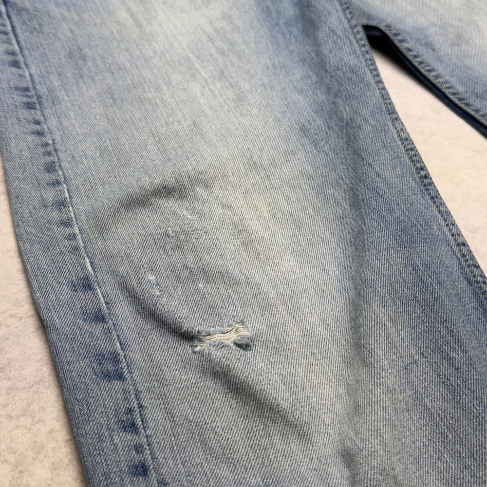 Levis 505 Regular Fit Mens 34x32 Light Wash Distressed Straight Leg Denim Jeans - Picture 3 of 14